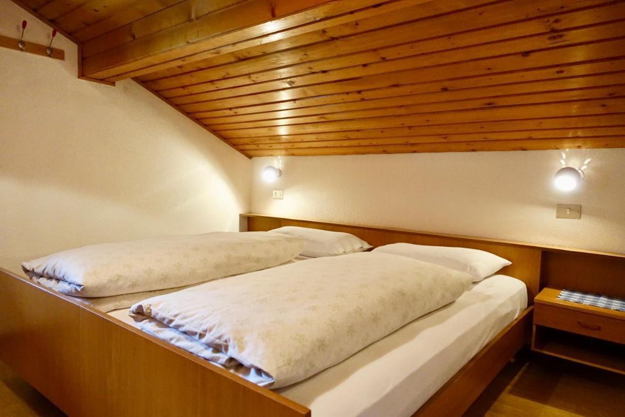 Ciasa Preroman Mansarde Apartment ซานมาร์ตีโน อิน บาร์เดีย ภายนอก รูปภาพ